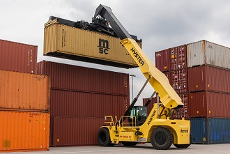 Hyster enhances Reach Stacker for increasing container volumes - sm