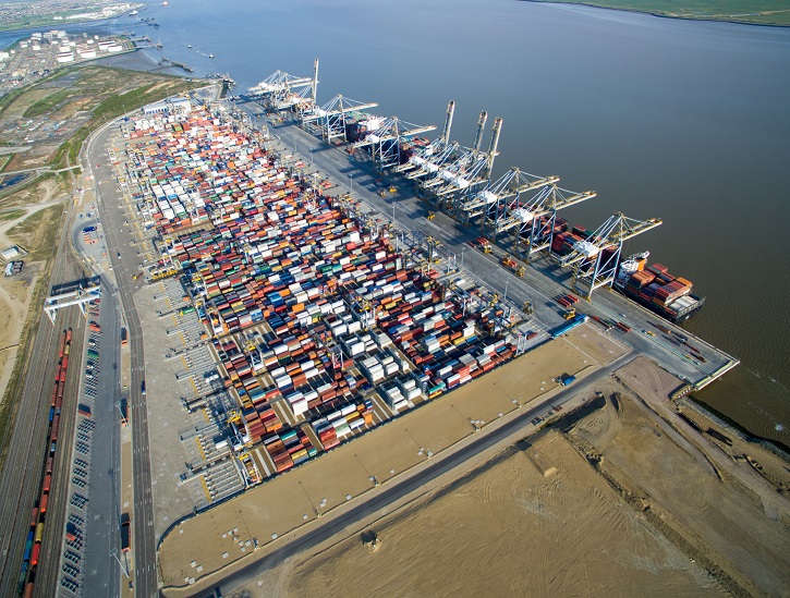 DP World - London Gateway new empty container yard -sm